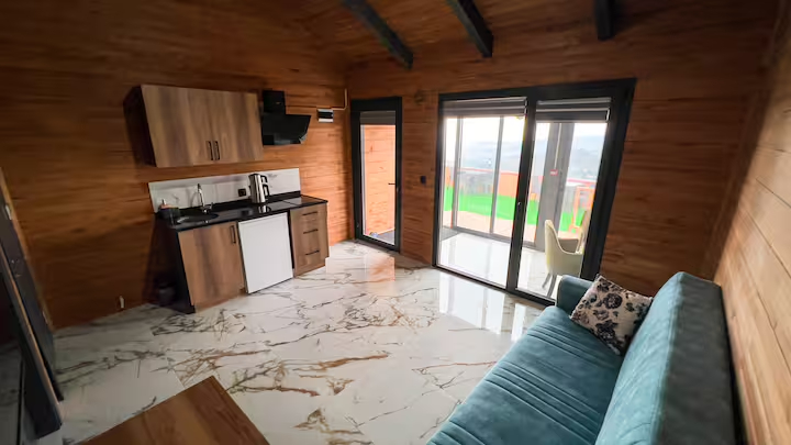 Doğa Manzaralı Bungalov (2)